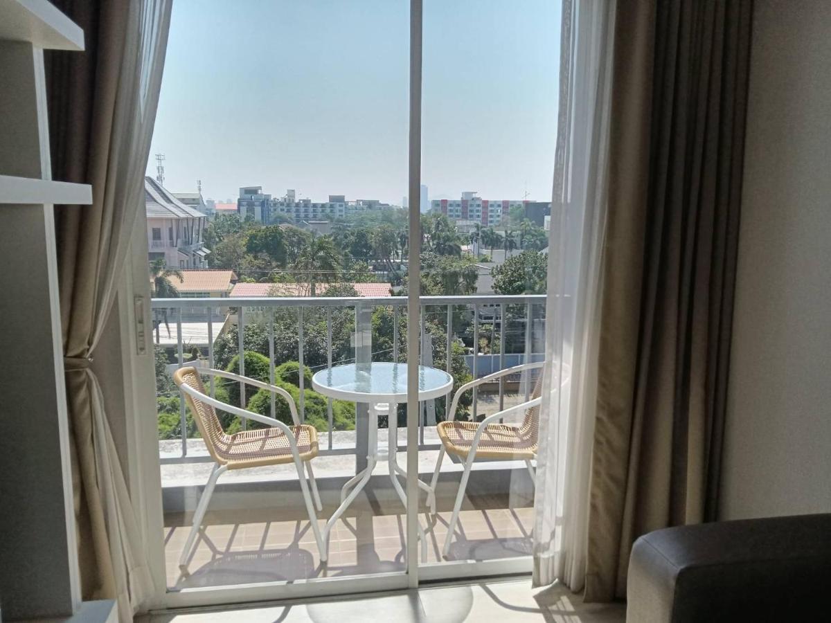 Apartamento Fluffy Bed And Seaview @Bangsaen Exterior foto